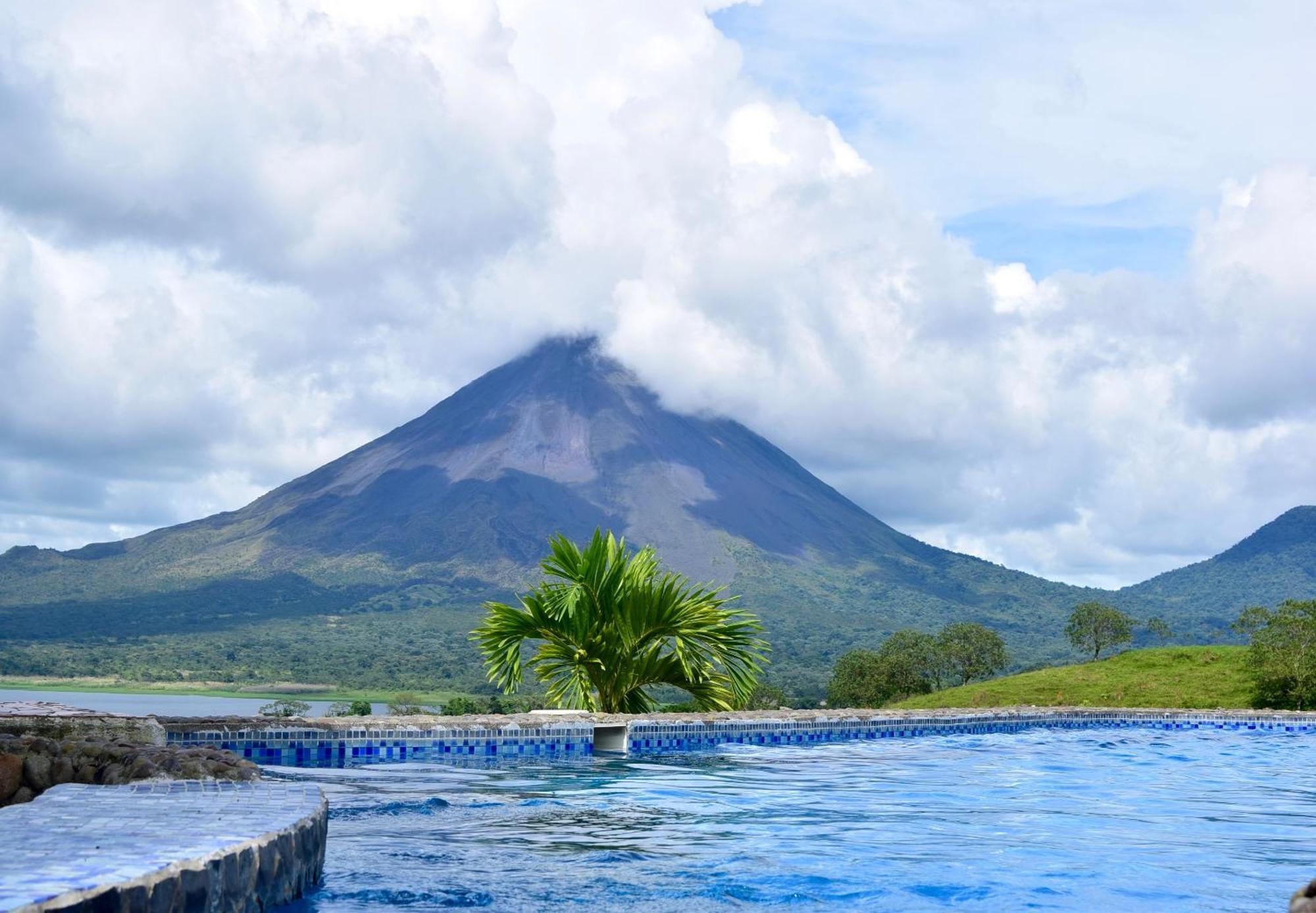 Pie In The Sky 3, Stunning Lake Volcano Views! El Fosforo Exterior photo